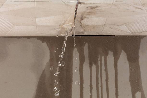 Professional Flood Damage Cleanup technician working in Briggs, TX